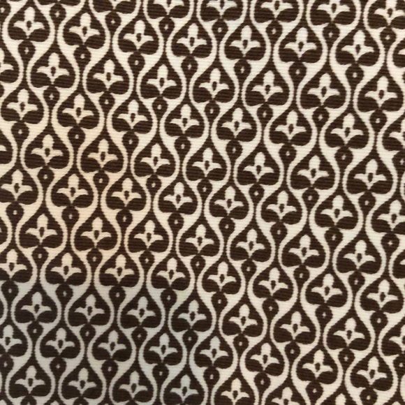 Shorts - Picture 2 of 4